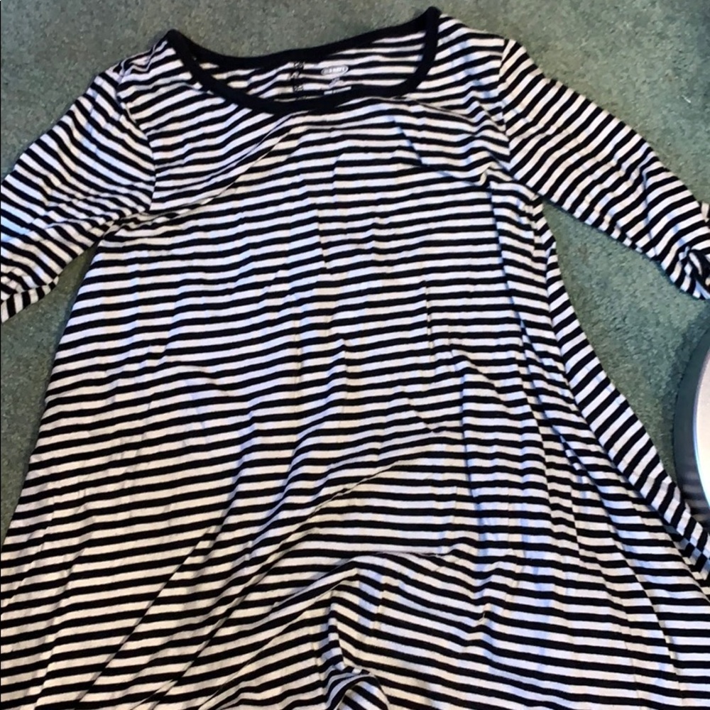 Dress~Can be worn as shirt